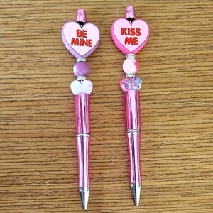 Pink Heart Valentine Pen Set